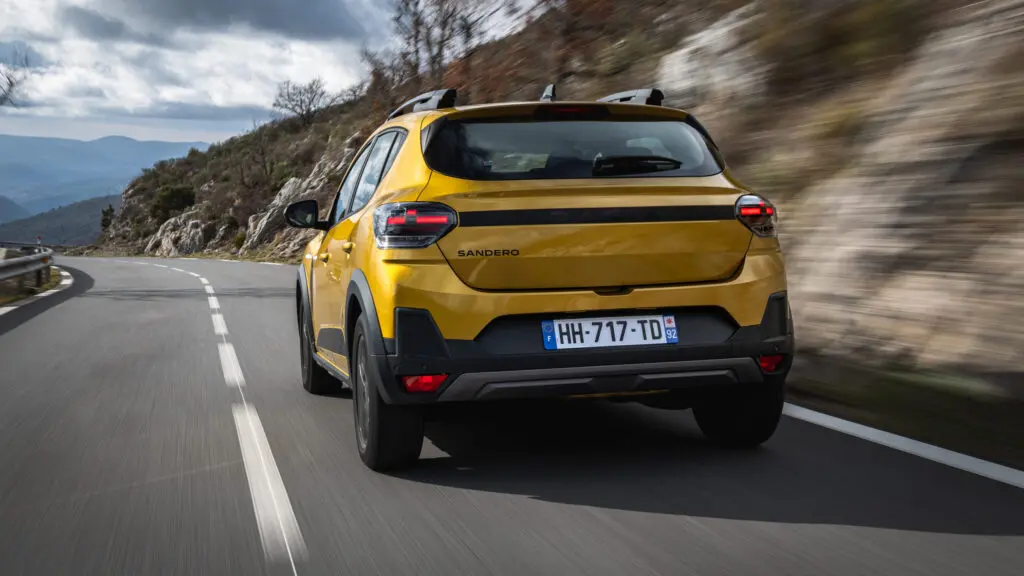 Dacia, motorul principal al grupului Renault: Sandero și Duster domină clasamentele globale