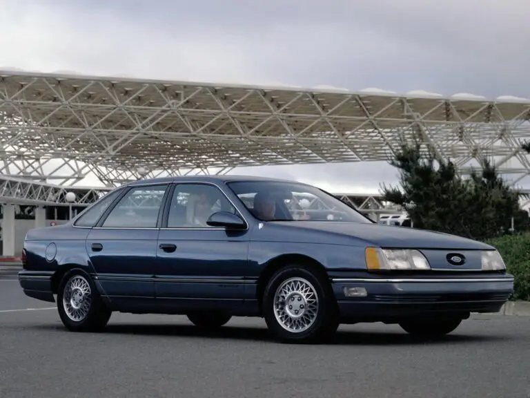 Ford Taurus: istoria unui succes comercial în anii '80