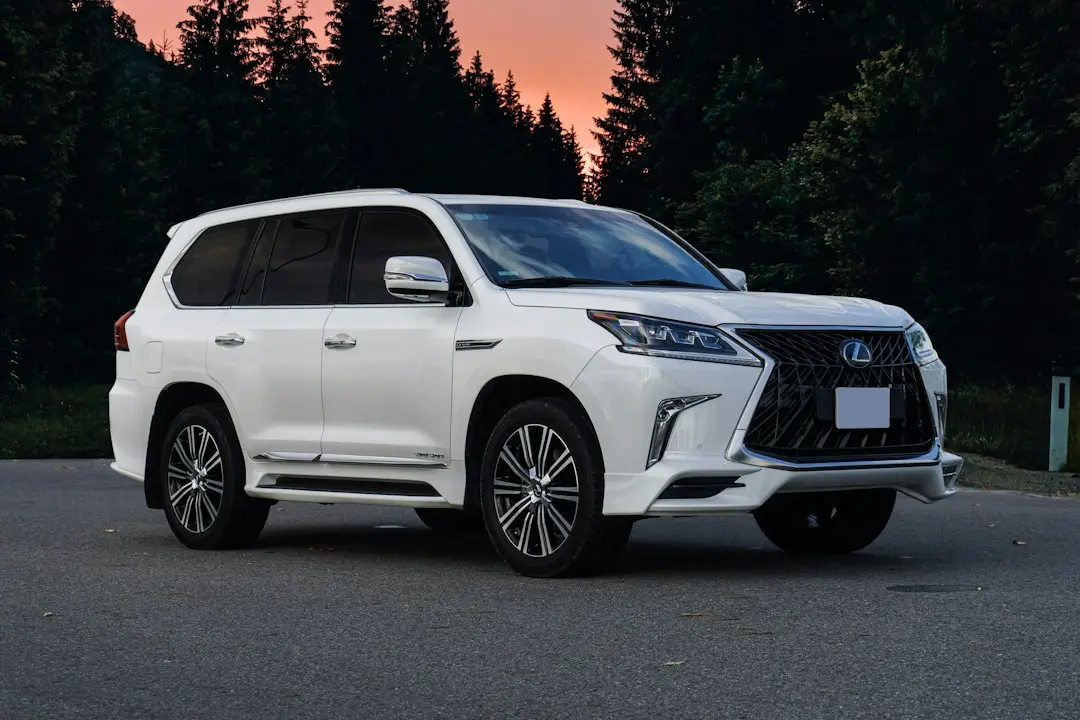 Lexus renunță la motoarele clasice pentru noua generație NX