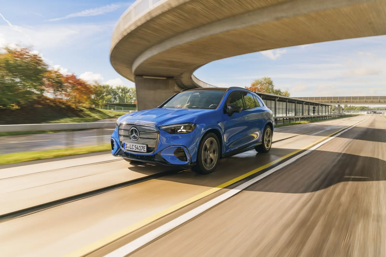 Mercedes-Benz preia conducerea: vine noua generație de baterii pentru electrice!