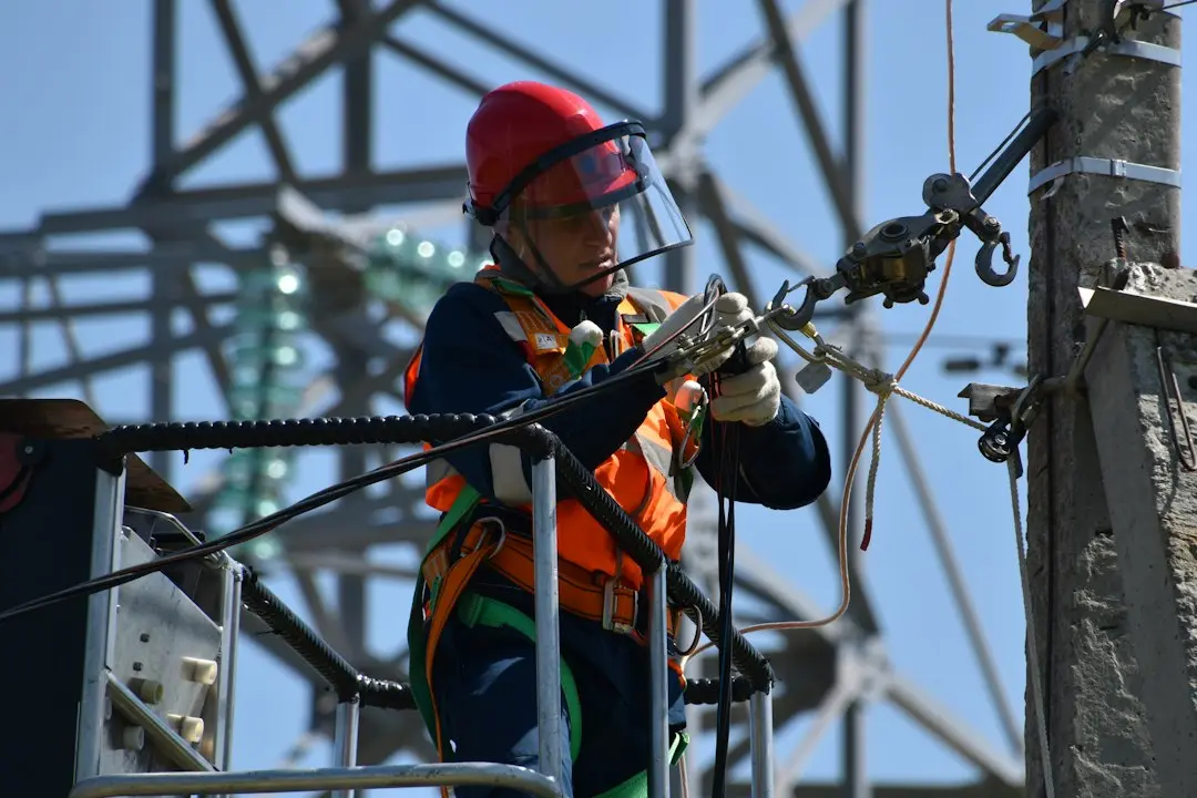 MG demonstrează pe M1: utilitarul electric U9 trage remorci fără probleme