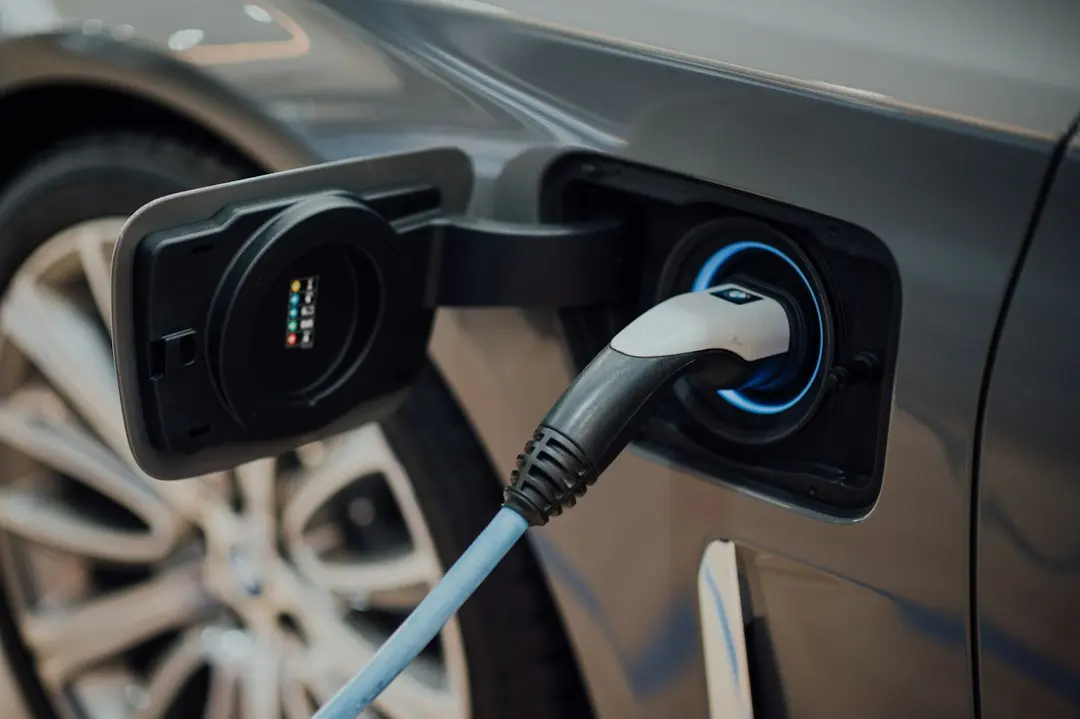 Noua mașină electrică Renault Twingo costă de la 19.950 euro