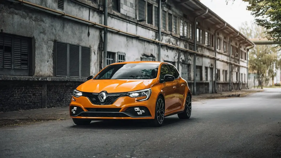 Paradoxul Renault: Afaceri în creștere, dar vânzări globale în scădere