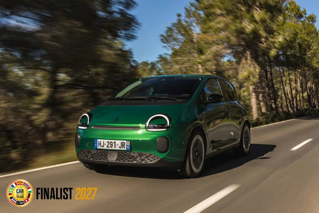 Renault Twingo E-Tech, în finala Mașinii Anului 2027: prima ediție 100% electrică