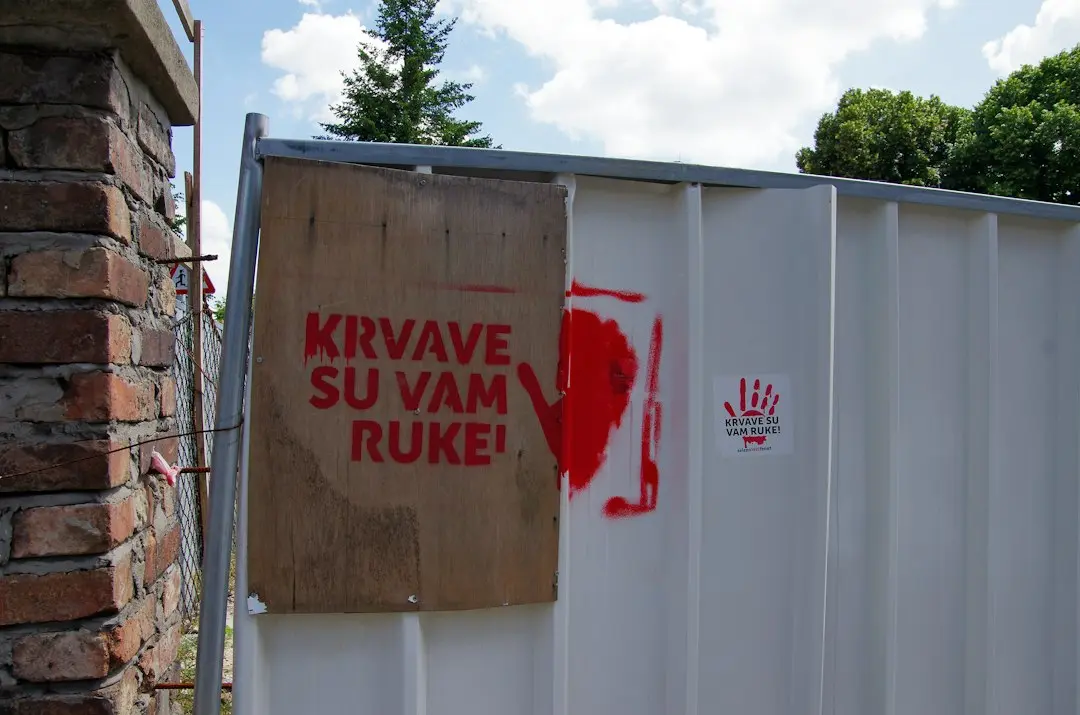 Rivian taie masiv dobânzile: Strategia agresivă pentru a goli stocurile înainte de lansarea noului R2