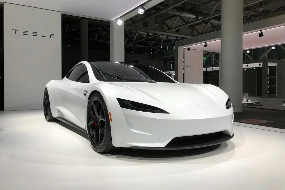 Tesla Roadster 2026: de la concept la realitate, cu tehnologie SpaceX